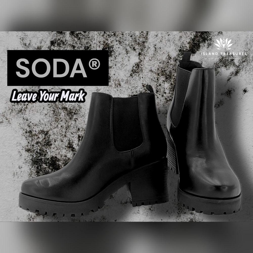 NWT Soda Chelsa Sz 10 Chunky Block Heel Ankle Boots Black Lug Sole Elastic Panel